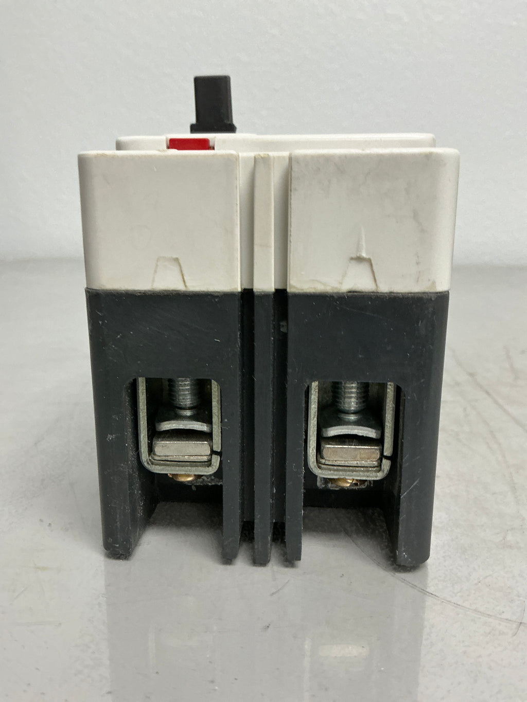 Used Eaton HFD2020 2 Poles, 20 Amps, 600 Volts