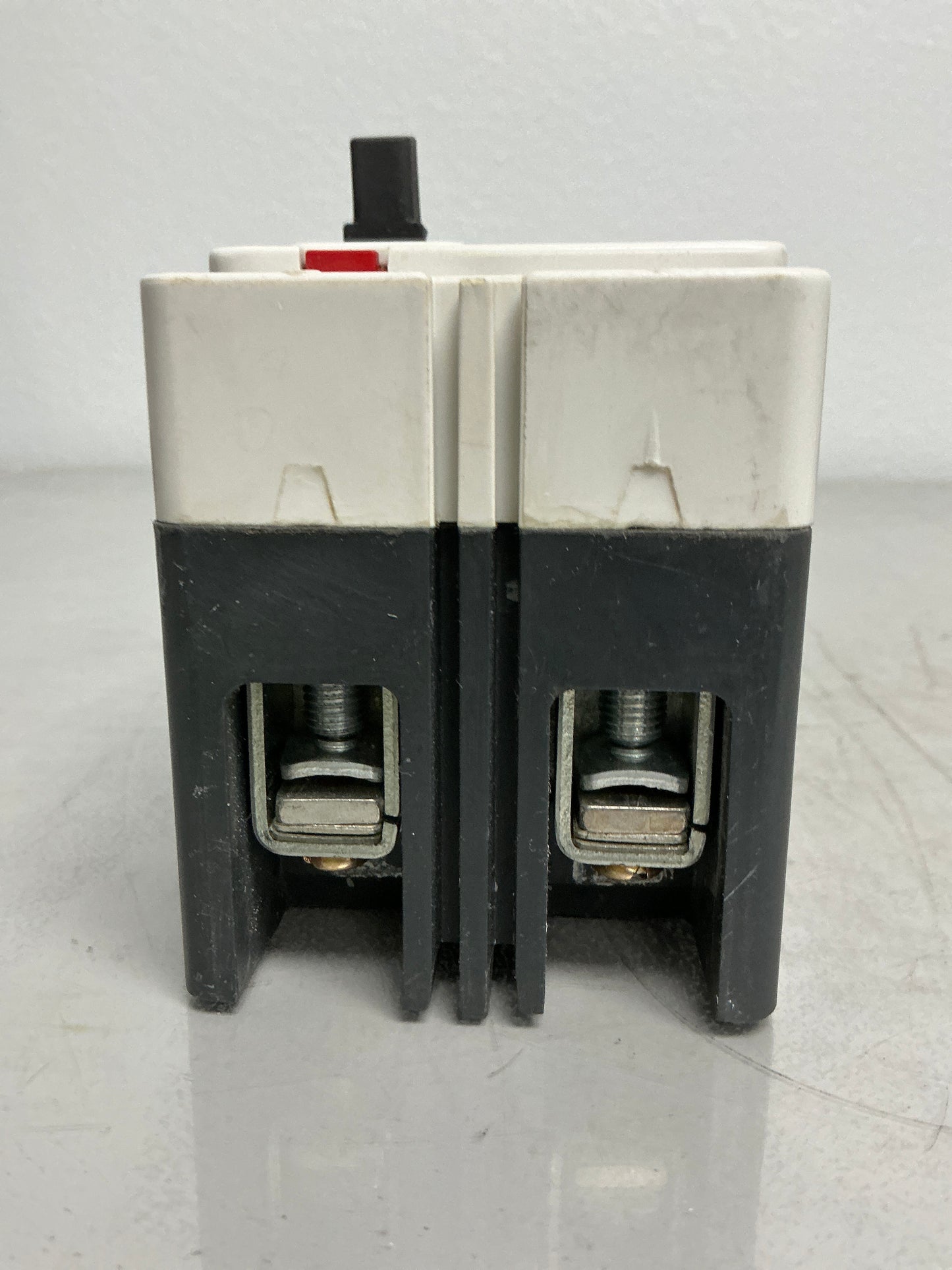 Used Eaton HFD2020 2 Poles, 20 Amps, 600 Volts