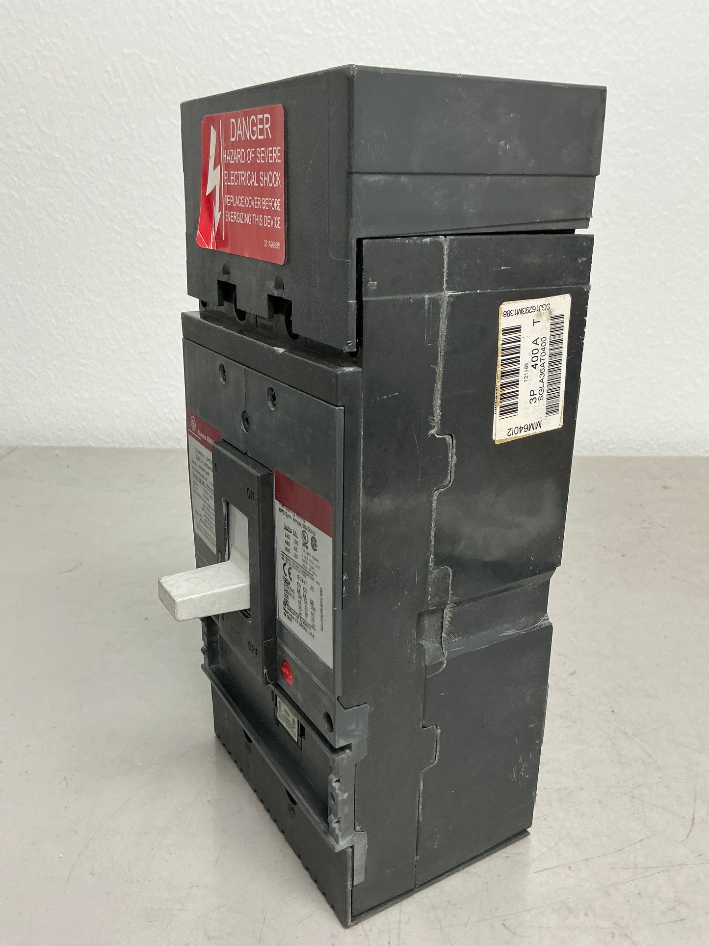 Used SGLA36AT0400 3 Pole, 400 Amps, 600 Volts