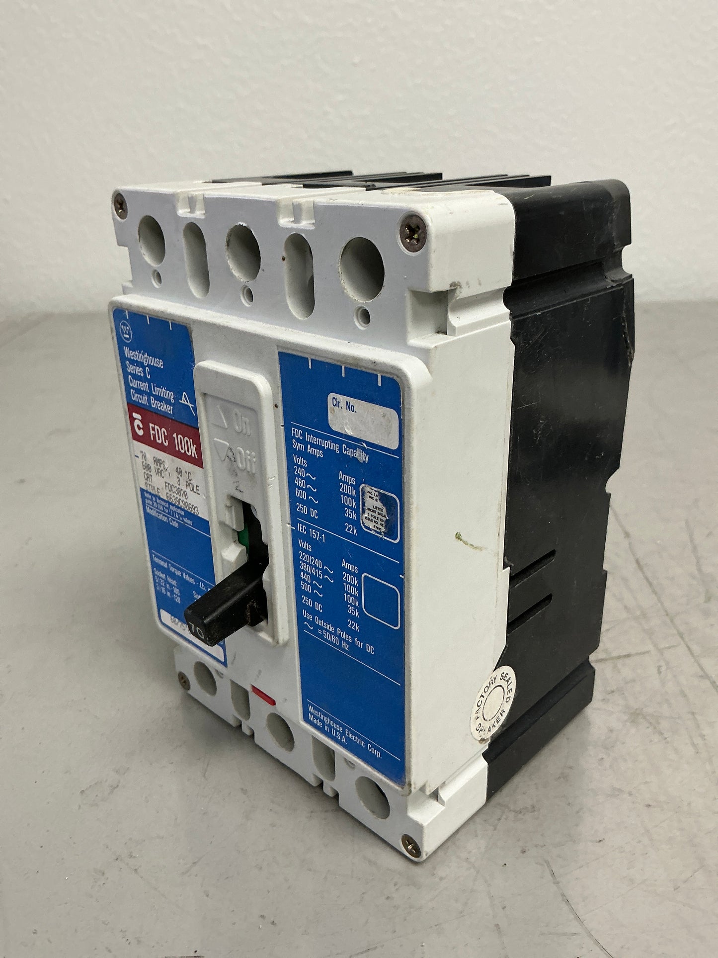 *CHIPPED* Used FDC3070 3 Poles, 70 Amps, 600 Volts