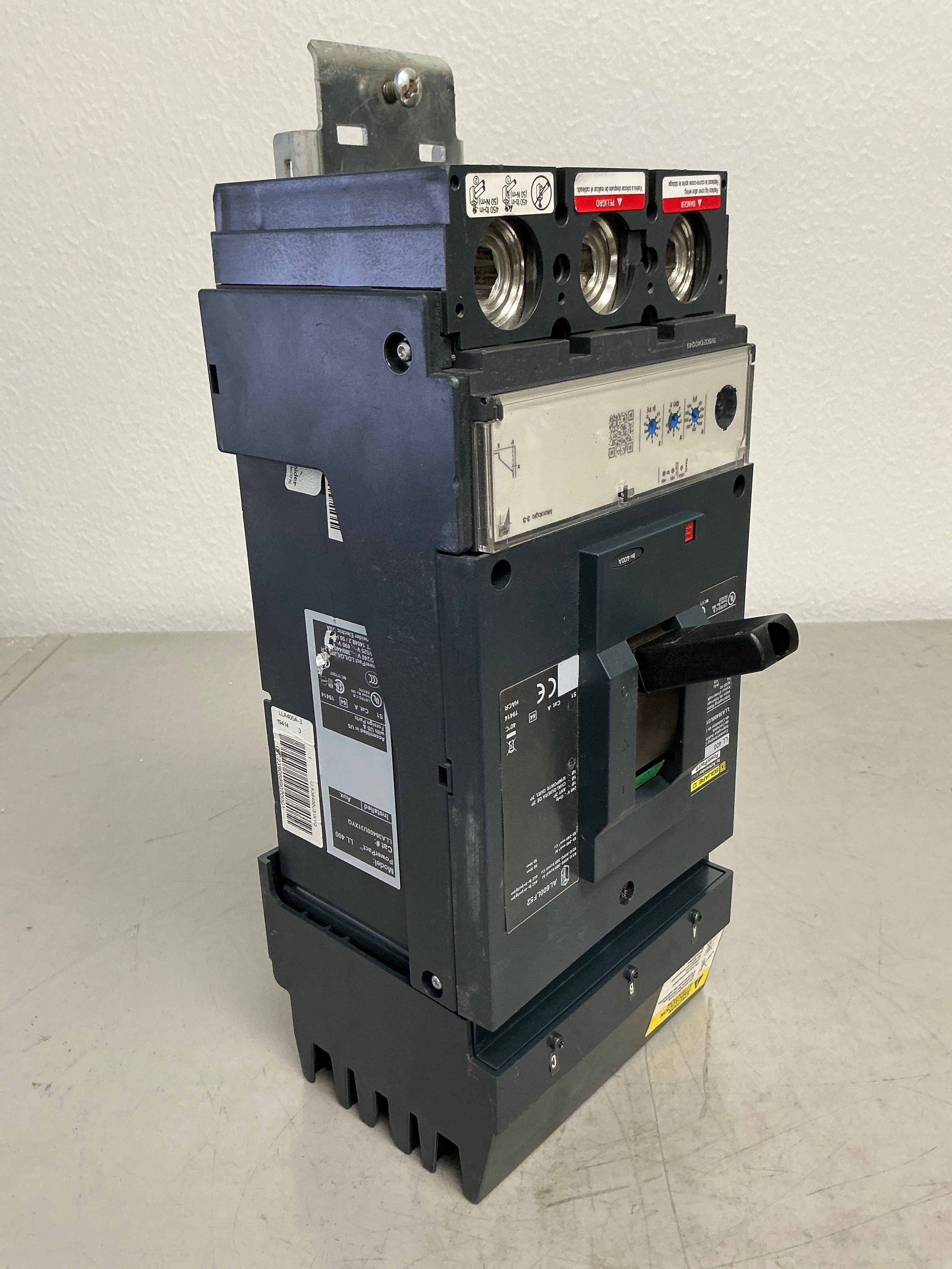 Used Square D LLA36400U31XYQ 3 pole, 400 Amps, 600 Volts LLA36400