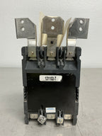 *CHIPPED* New ED3225BP10 3 Pole, 225 Amps, 240 Volts