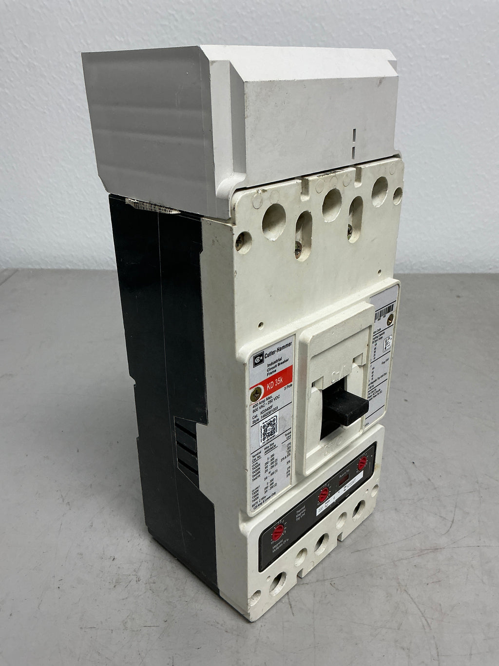 New KD3200 3 Pole, 400 Amps, 600 Volts