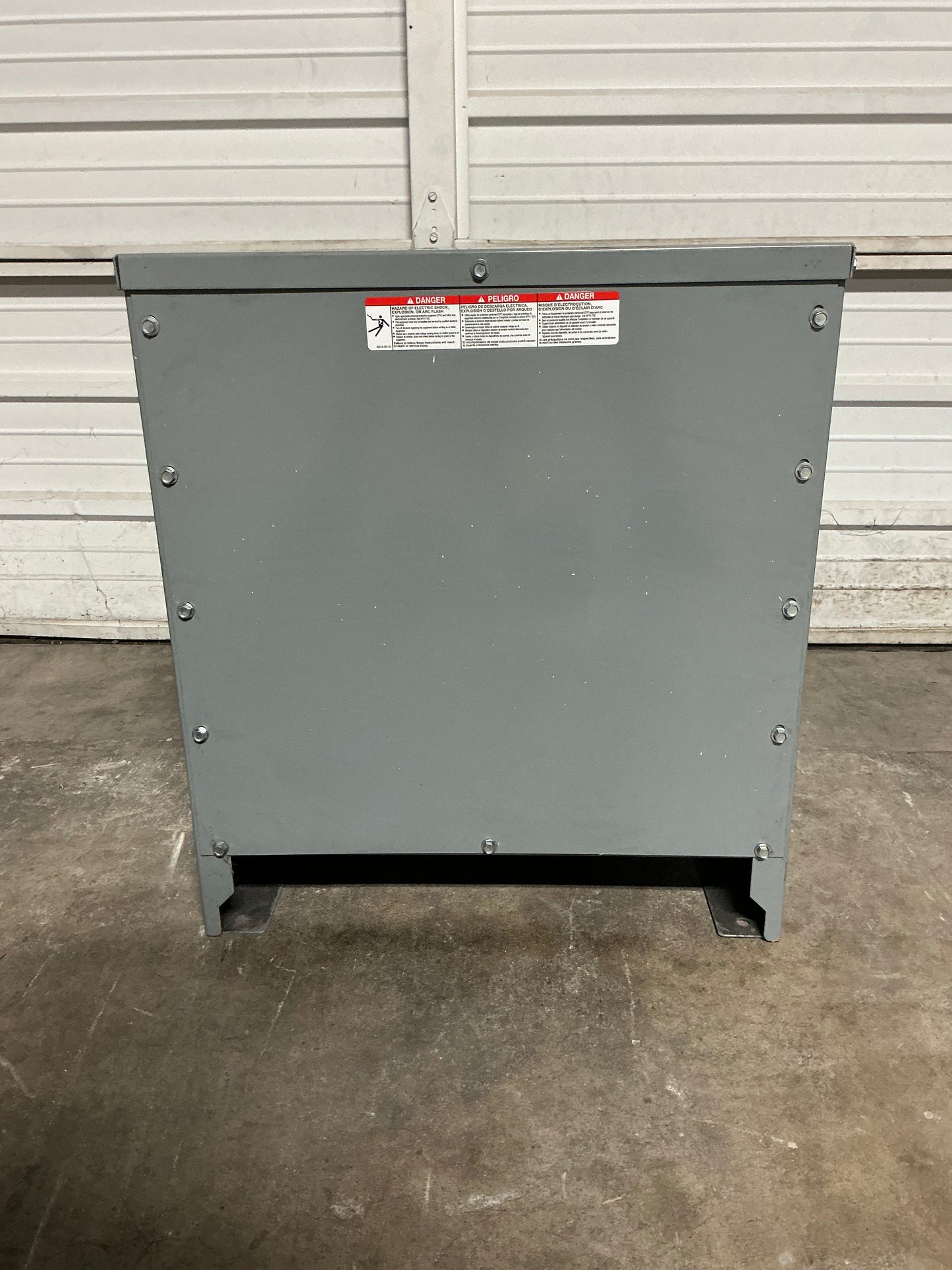 Used Square D 15 KVA,480 Volt Primary 208y/120 Volt Secondary (Delta Y) 3 Phase Transformer