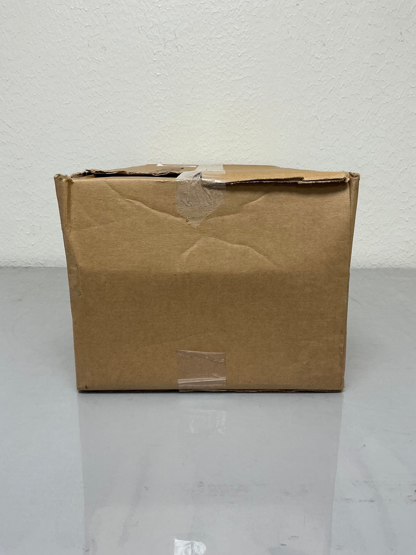 New In Box General Electric TH3362R 60 Amp, 600 Volt, Outdoor, Fusible, 3 Phase Disconnect