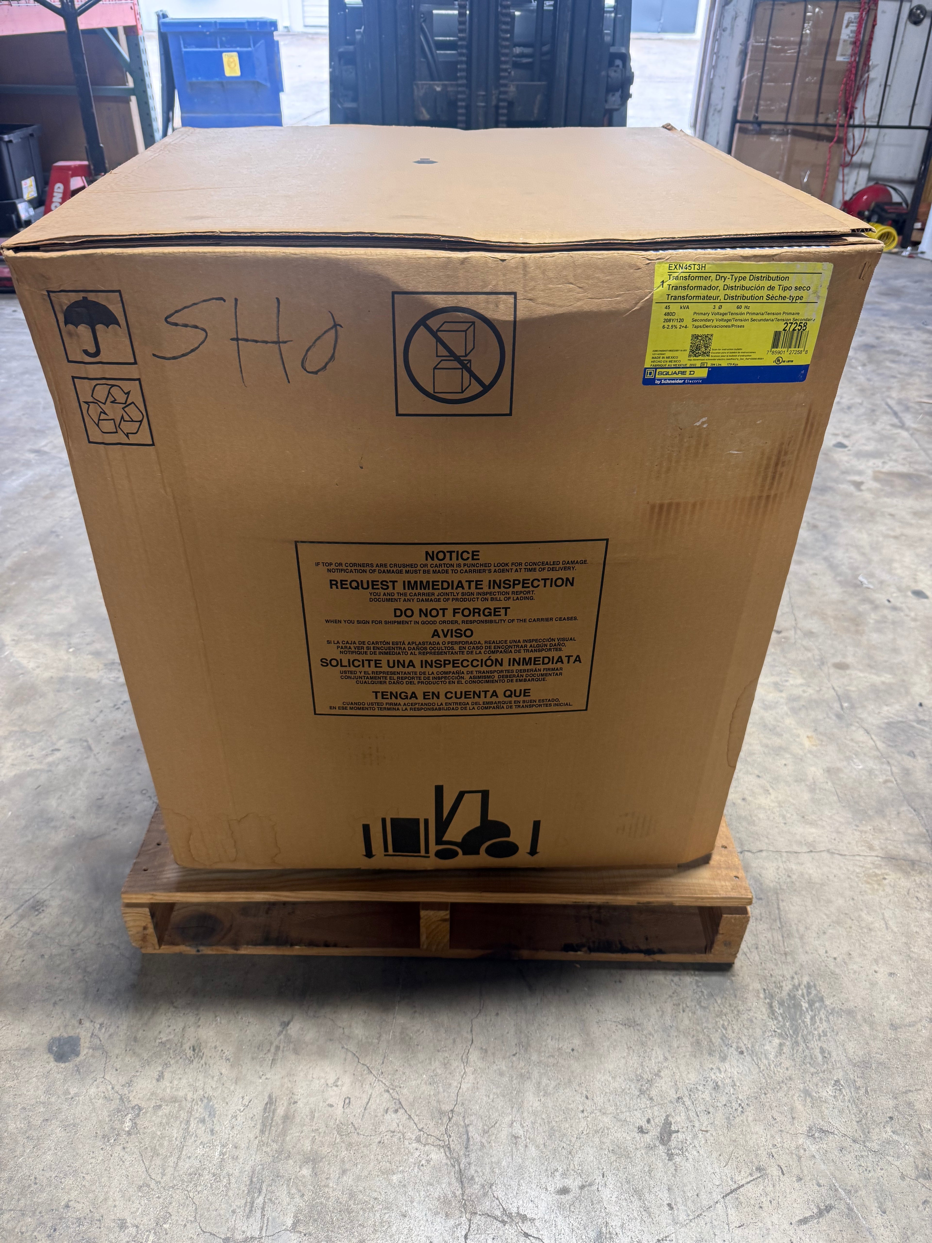 New Square D 45 KVA Transformer, 3 Phase, Primary 480, Secondary 208/120 Delta Y